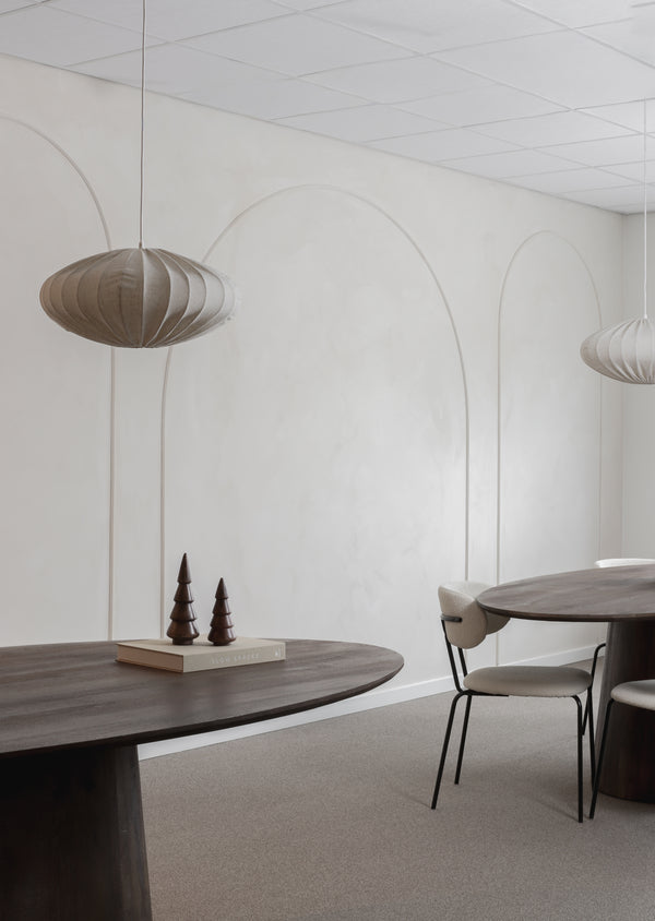 Kantoor van Lookalinterior op Instagram met Nova in boogvorm